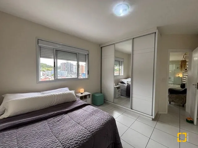Imagem 4: Cobertura Duplex com 3 Quartos, À Venda na Trindade - Florianópolis