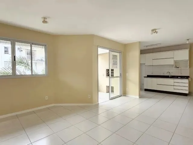 Imagem 1: Apartamento de 2 Quartos À Venda na Trindade