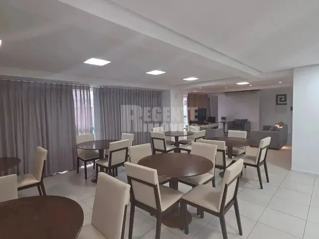 Imagem 2: Apartamento À Venda com 2 Dormitórios no Bairro Trindade