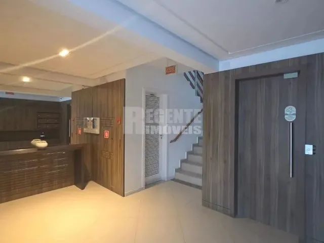 Imagem 3: Apartamento À Venda com 2 Dormitórios no Bairro Trindade