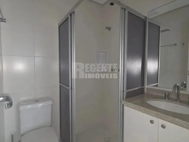 Imagem 15: Apartamento À Venda com 2 Dormitórios no Bairro Trindade