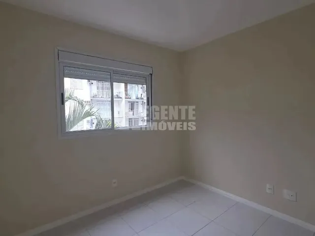 Imagem 6: Apartamento À Venda com 2 Dormitórios no Bairro Trindade