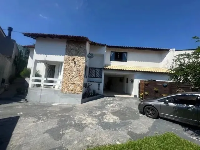 Imagem 2: Casa com 3 Quartos À Venda em Florianópolis/Sc - Próximo À Ufsc