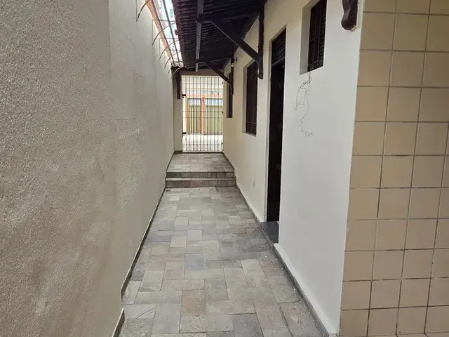 Imagem 16: Excelente Casa Aluguel em Lagoa Nova com 3 Suítes e Piscina-Natal - Rn