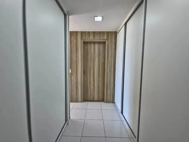 Imagem 4: 205M² - 3 Suítes no Alto da Candelária com Vista Incrível