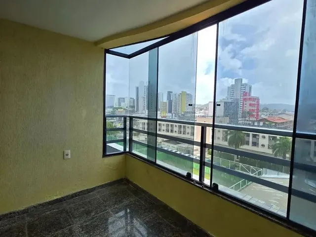 Imagem 16: Imóvel para Aluguel Possui 114 Metros Quadrados com 3 Quartos em Lagoa Nova - Natal - Rn