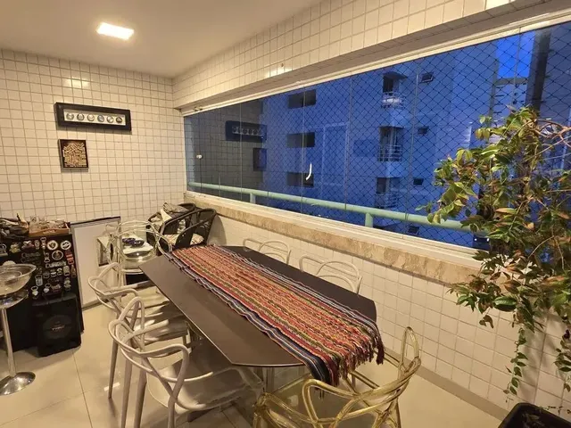 Imagem 2: Alugo Apartamento Mobiliado em Tirol, com 125 M², 3 Quartos, Sendo 3 Suítes