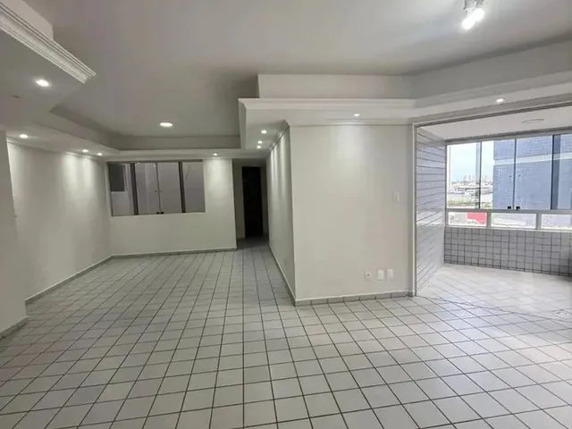 Imagem 15: Edifício Apollo - Apartamento 3/4 Sendo 01 Suite - Candelária - Incluso Cond e Iptu