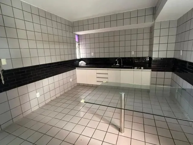 Imagem 12: Edifício Apollo - Apartamento 3/4 Sendo 01 Suite - Candelária - Incluso Cond e Iptu