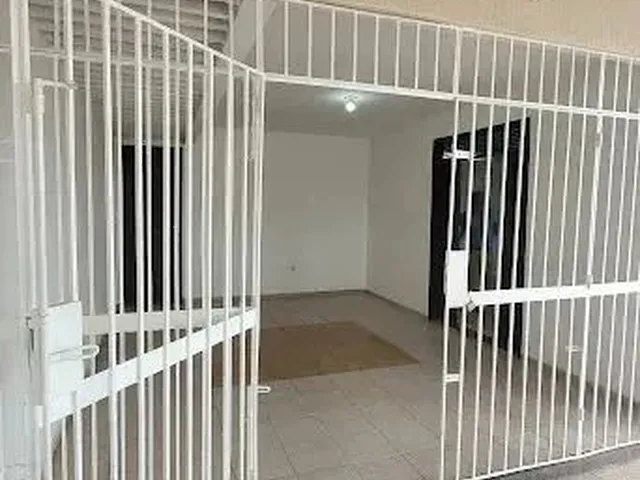 Imagem 11: Casa para Aluguel com 145 Metros Quadrados com 3 Quartos em Candelária - Natal - Rn