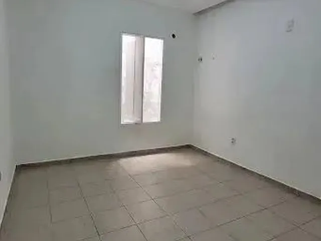 Imagem 3: Casa para Aluguel com 145 Metros Quadrados com 3 Quartos em Candelária - Natal - Rn