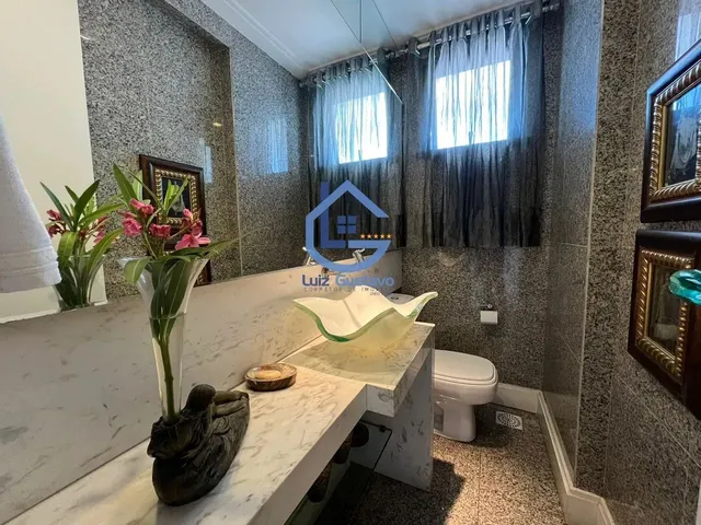 Imagem 2: Imóvel para Venda com 221 Metros Quadrados com 3 Quartos em Mucuripe - Fortaleza - Ce