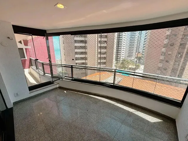 Imagem 15: Imóvel para Venda Possui 130 Metros Quadrados com 3 Quartos em Mucuripe - Fortaleza - Ce