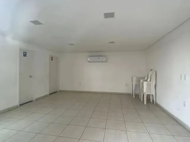 Imagem 3: Imóvel para Venda Possui 55 Metros Quadrados com 2 Quartos em Cambeba - Fortaleza - Ce