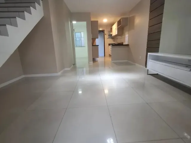 Imagem: Passaré, Casa Duplex com 03 Quartos, 03