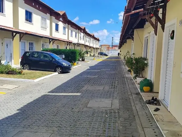 Imagem: A casa em condomínio possui 2 Dormitórios, 2 Banheiros, 1
