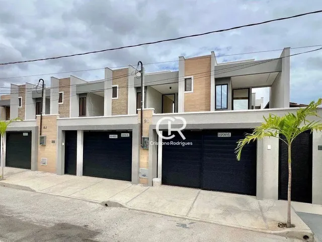 Imagem: Casa Duplex em Rua Sem Saída com 4 Suítes
