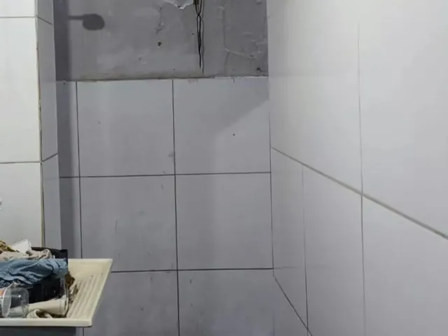 Imagem 8: Vende-Se Casa com 2 Quartos na Avenida Teodomiro de Castro Próximo a Rua Tulipa