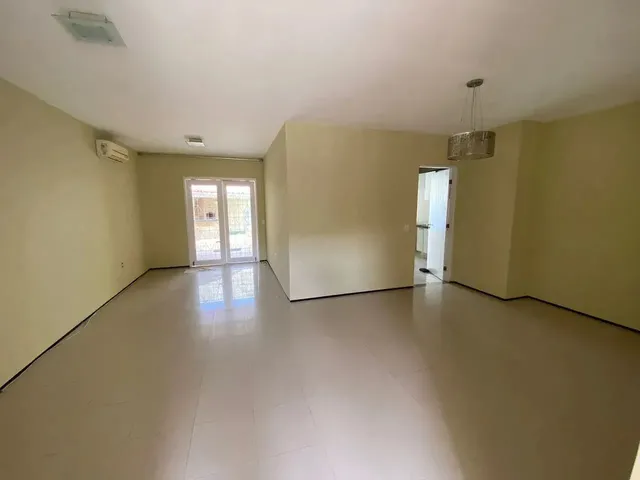 Imagem 14: Imóvel para Venda Possui 170 Metros Quadrados com 4 Quartos em Sapiranga-Coité