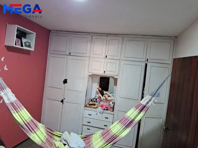 Imagem 2: Casa com 6 Dormitórios À Venda, 320 M² por R$ 800.000,00 - Monte Castelo - Fortaleza/Ce