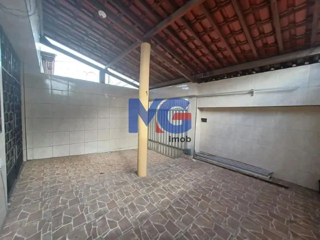 Imagem 6: Casa com 03 Quartos com 198M² no Bairro Vila União-Fortaleza-Ce