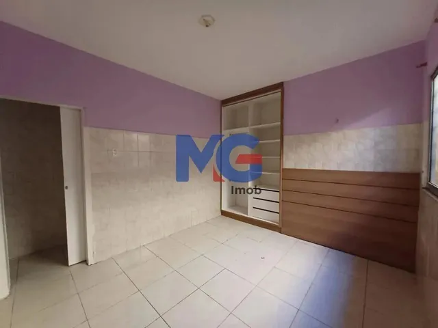 Imagem 5: Casa com 03 Quartos com 198M² no Bairro Vila União-Fortaleza-Ce