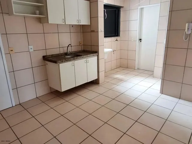 Imagem 3: Apartamento para Venda em Fortaleza, Centro, 3 Dormitórios, 3 Suítes, 4 Banheiros, 2