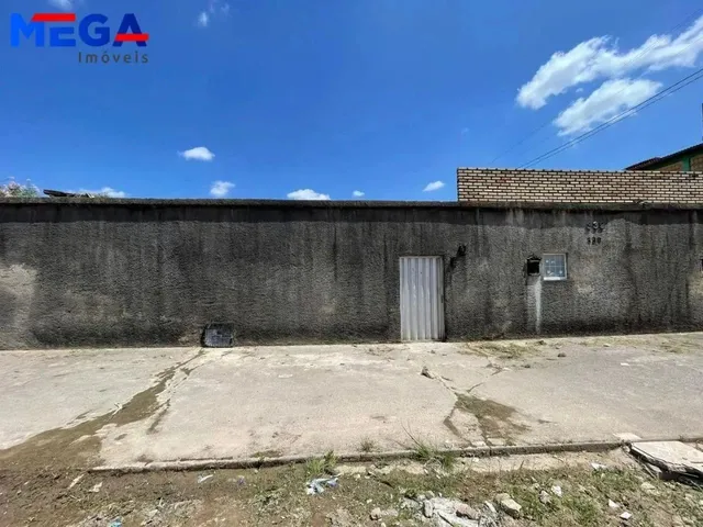 Imagem: A casa possui 4 Dormitórios, 4 Suítes, 5 Banheiros, 4