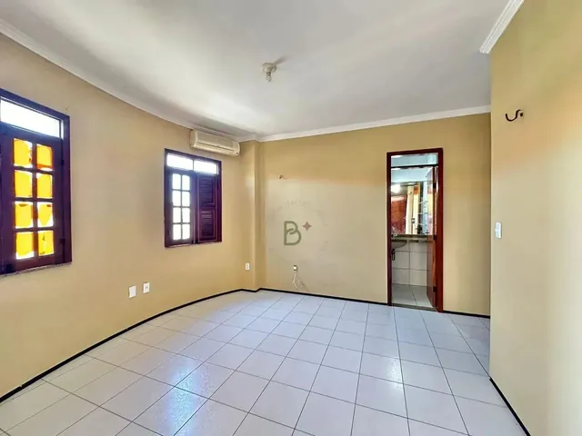 Imagem 12: Imóvel para Venda Tem 134 Metros Quadrados com 4 Quartos em Sapiranga-Coité - Fortaleza