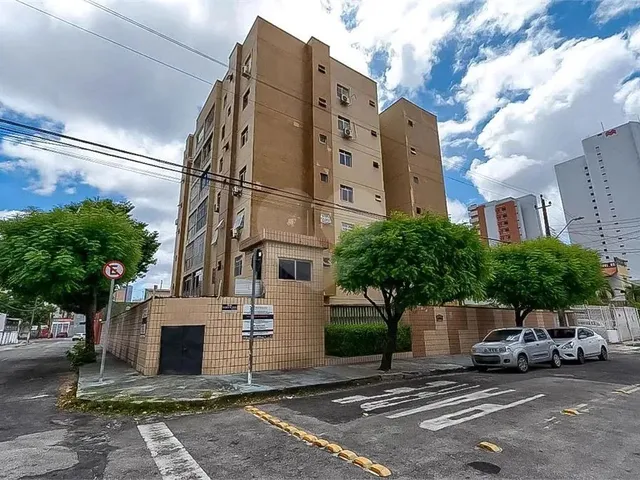 Imagem: Apartamento com 3 Quartos À Venda em José