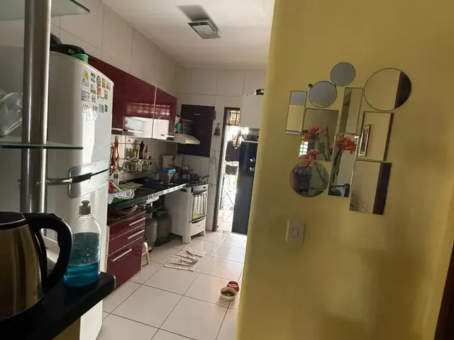 Imagem 12: Vende de Casa Enorme com 3 Quantos 2 Garagem na Lagoa Redonda - Mais Informações
