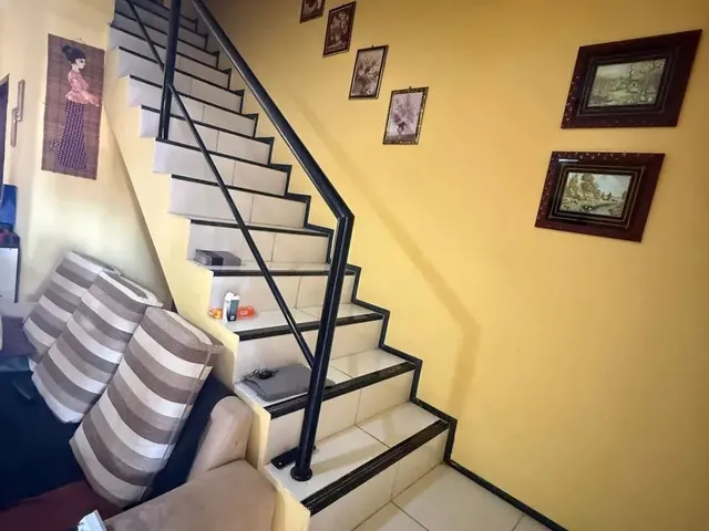 Imagem 15: Vende de Casa Enorme com 3 Quantos 2 Garagem na Lagoa Redonda - Mais Informações