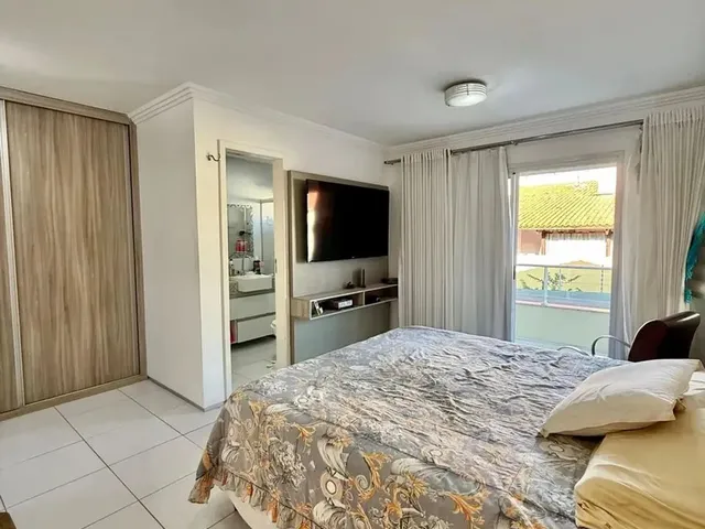 Imagem 5: Casa Duplex no Luciano Cavalcante com 4 Quartos
