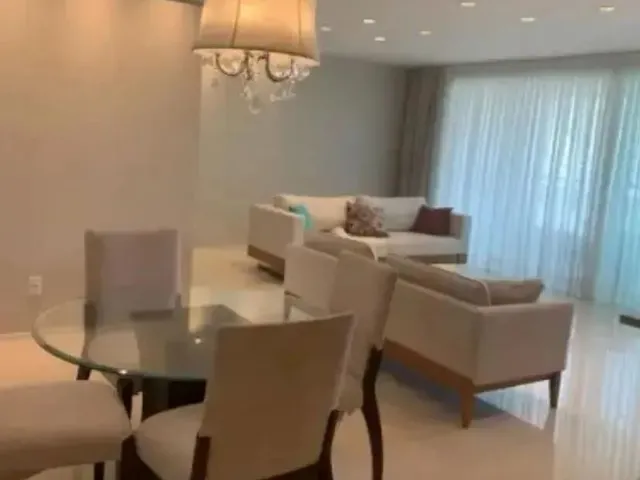 Imagem: O apartamento possui 4 Dormitórios, 4 Suítes, 4