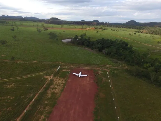 Imagem: Fazenda com Duas Pista de Pouso