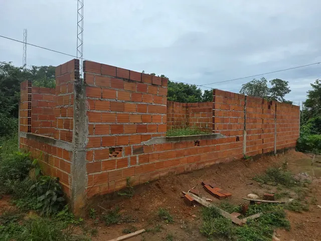 Imagem: Lote com Construção em Andamento, Lote