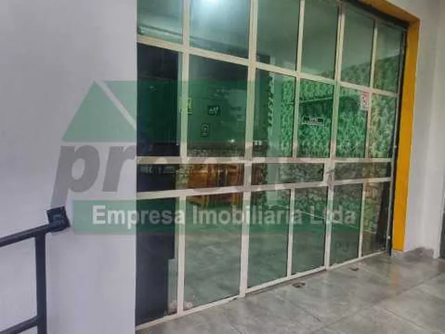 Imagem 9: Casa : / Comercial / Parque Dez de Novembro
