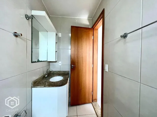Imagem 10: Apartamento com 3 Dormitórios para Alugar, 74 M² por R$ 2.326,79/Mês - Triângulo