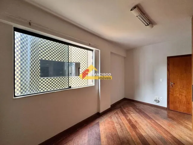 Imagem 2: Apartamento para Aluguel, 4 Quartos, 2 Suítes, 1 Vaga, Centro - Divinópolis/Mg