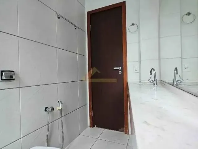 Imagem 14: Apartamento para Aluguel, 3 Quartos, 2 Suítes, 2 Vagas, Centro - Divinópolis/Mg