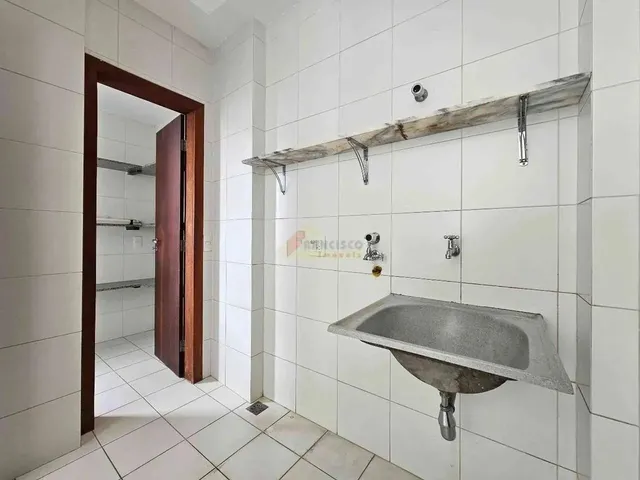 Imagem 2: Apartamento para Aluguel, 3 Quartos, 2 Suítes, 2 Vagas, Centro - Divinópolis/Mg