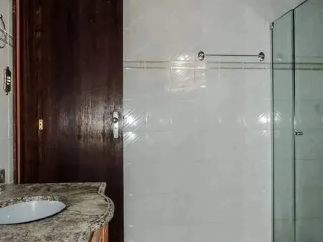 Imagem 9: Casa para Aluguel, 4 Quartos, 1 Suíte, 3 Vagas, Centro - Divinópolis/Mg