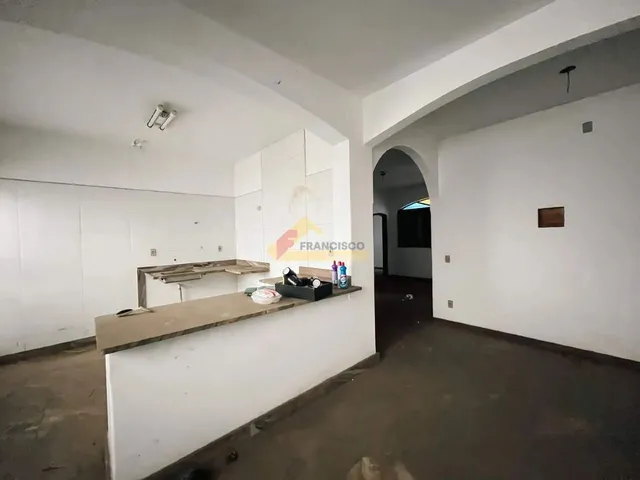 Imagem: Casa Localizada no Centro