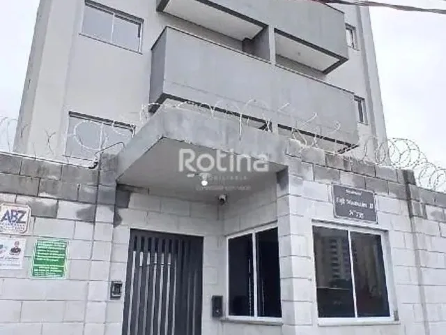 Imagem: O apartamento possui 1 Dormitório, 1 Banheiro, 1 Vaga na