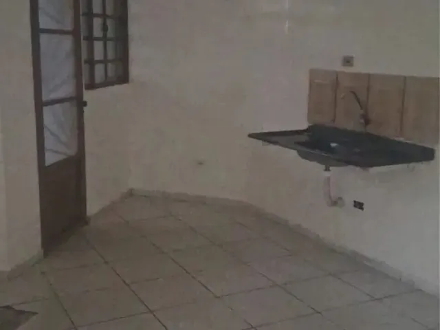 Imagem 2: Casa com Garagem para Locação - Ibirité