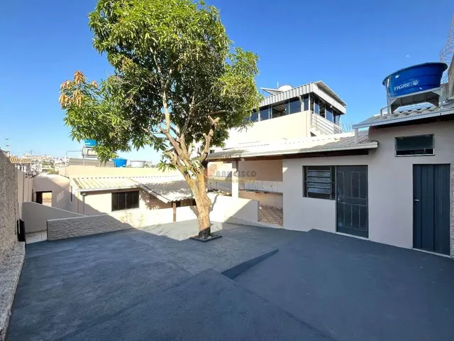 Imagem: Casa para Aluguel, 3 Quartos, 1 Suíte