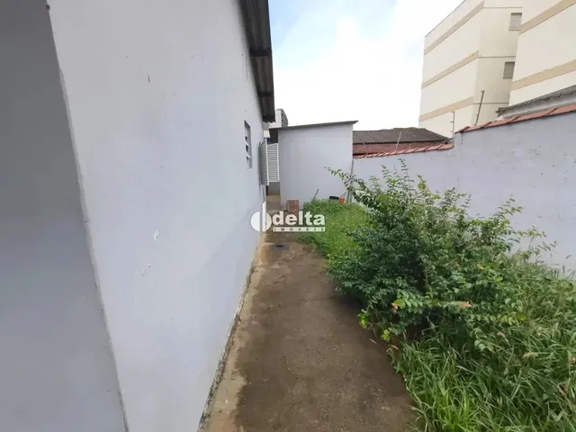 Imagem 14: Casa Mobiliada Tipo Pensionato Muito Próxima da Ufu com 2 Vgs, 8 Quartos, 4 Banheiros