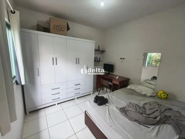 Imagem 13: Casa Mobiliada Tipo Pensionato Muito Próxima da Ufu com 2 Vgs, 8 Quartos, 4 Banheiros