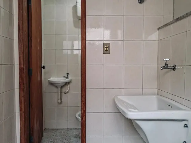 Imagem 5: 2 Quartos com Varanda e Vaga Coberta no Morro da Glória para Locação