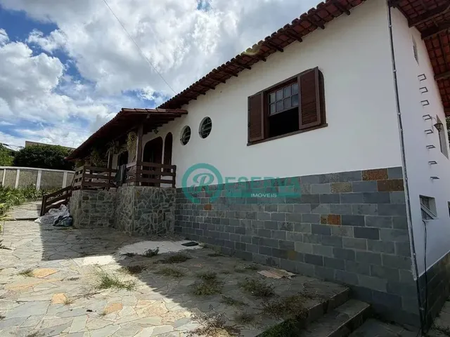 Imagem: Casa com 4 Dormitórios para Alugar, 220